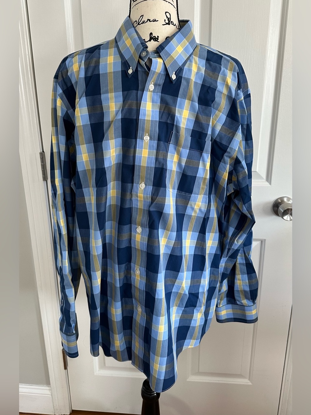 Brooks Brothers Mens Regent XL Long Sleeve Button Down Shirt Blue Yellow NonIron